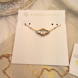 NWT&BOX Kendra Scott Abbie Pendant Necklace In Iridescent Abalone & Gold